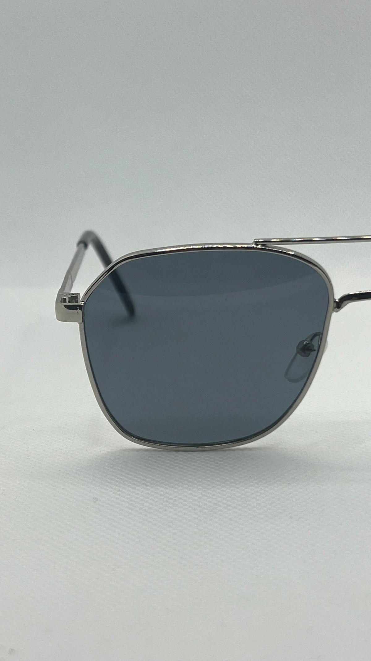 DuskRadiance Hex Shades