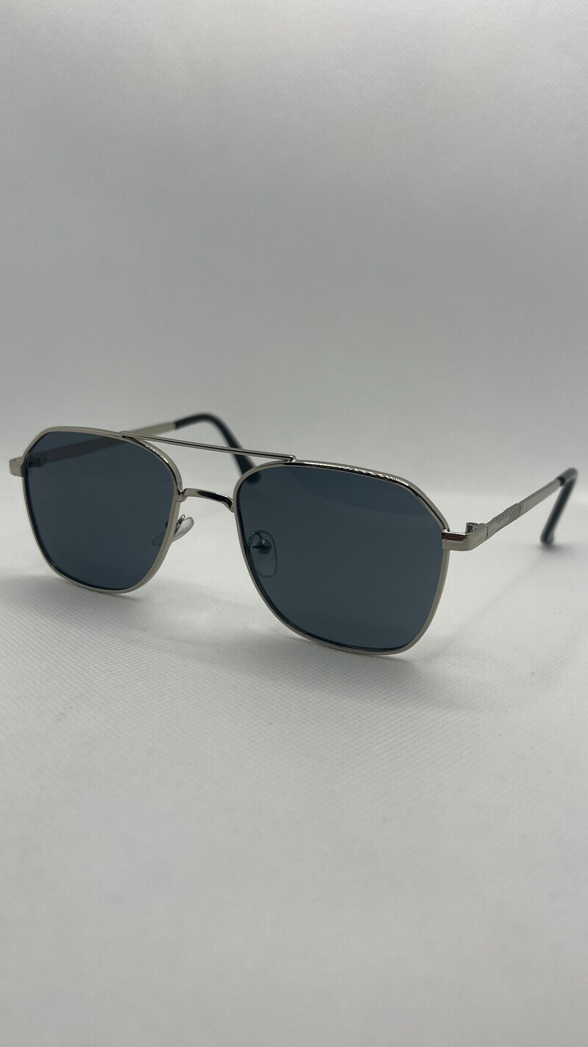 DuskRadiance Hex Shades