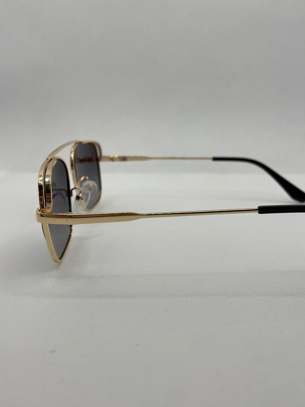 SleekSquare Shades