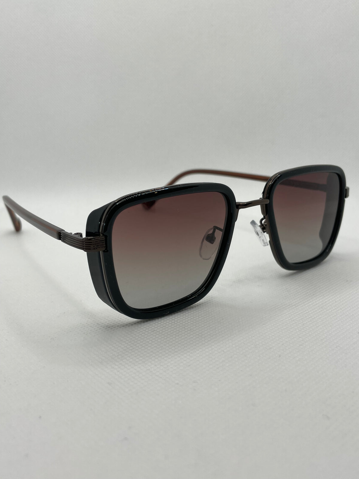 SharpCurve Shades