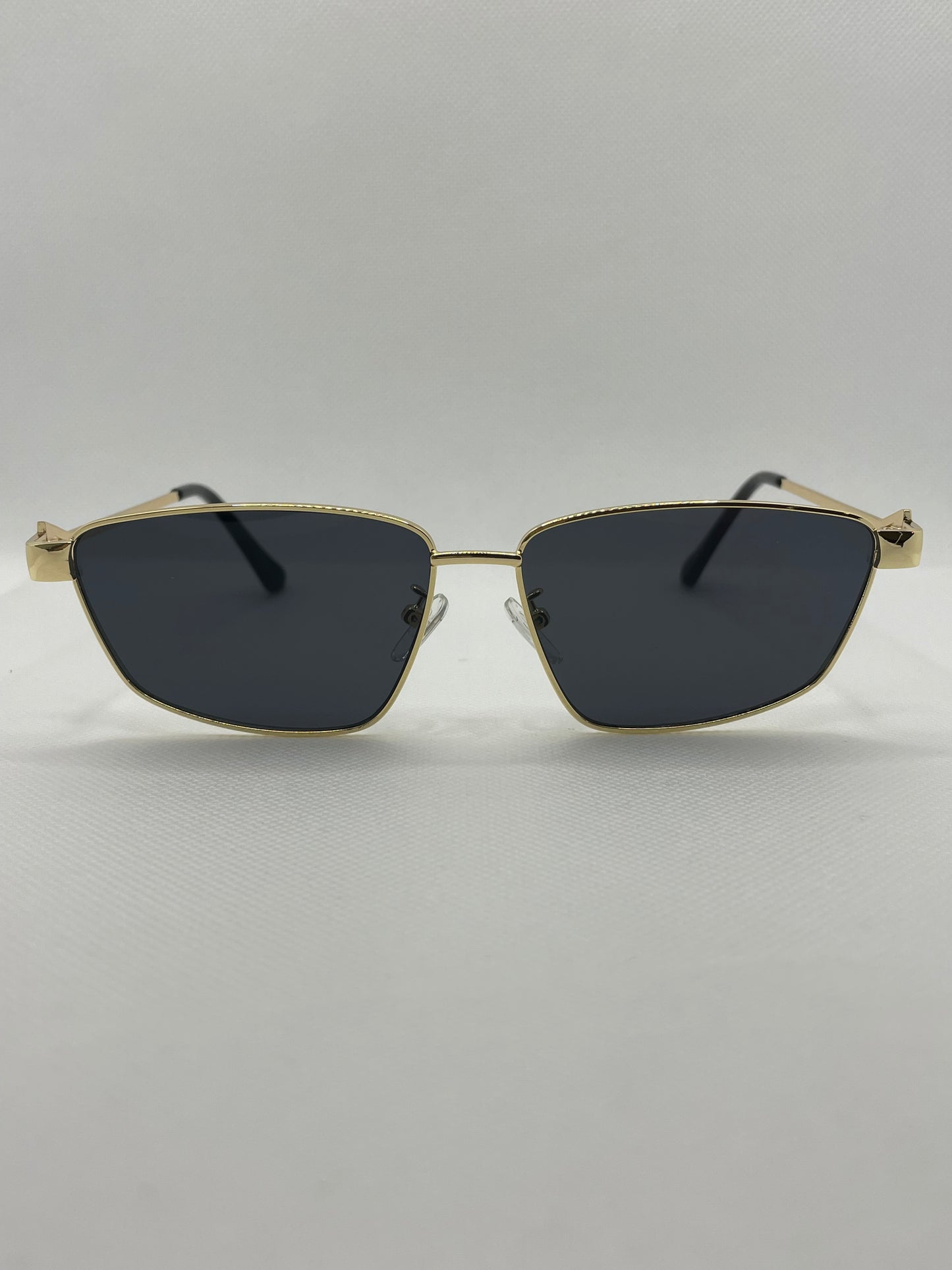 StylishBlock Shades