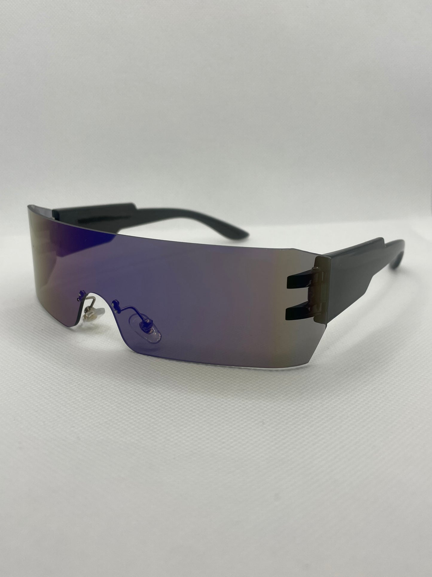 Wraparound sunglasses