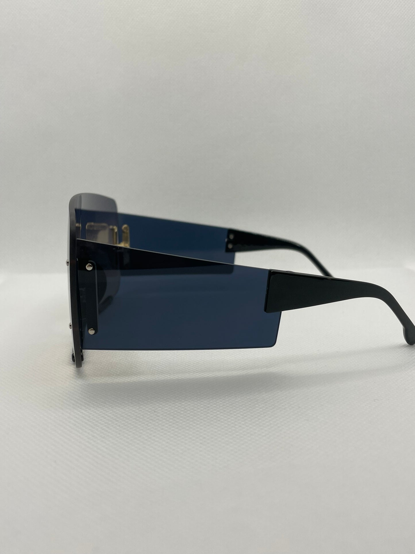 ElegantShield Shades