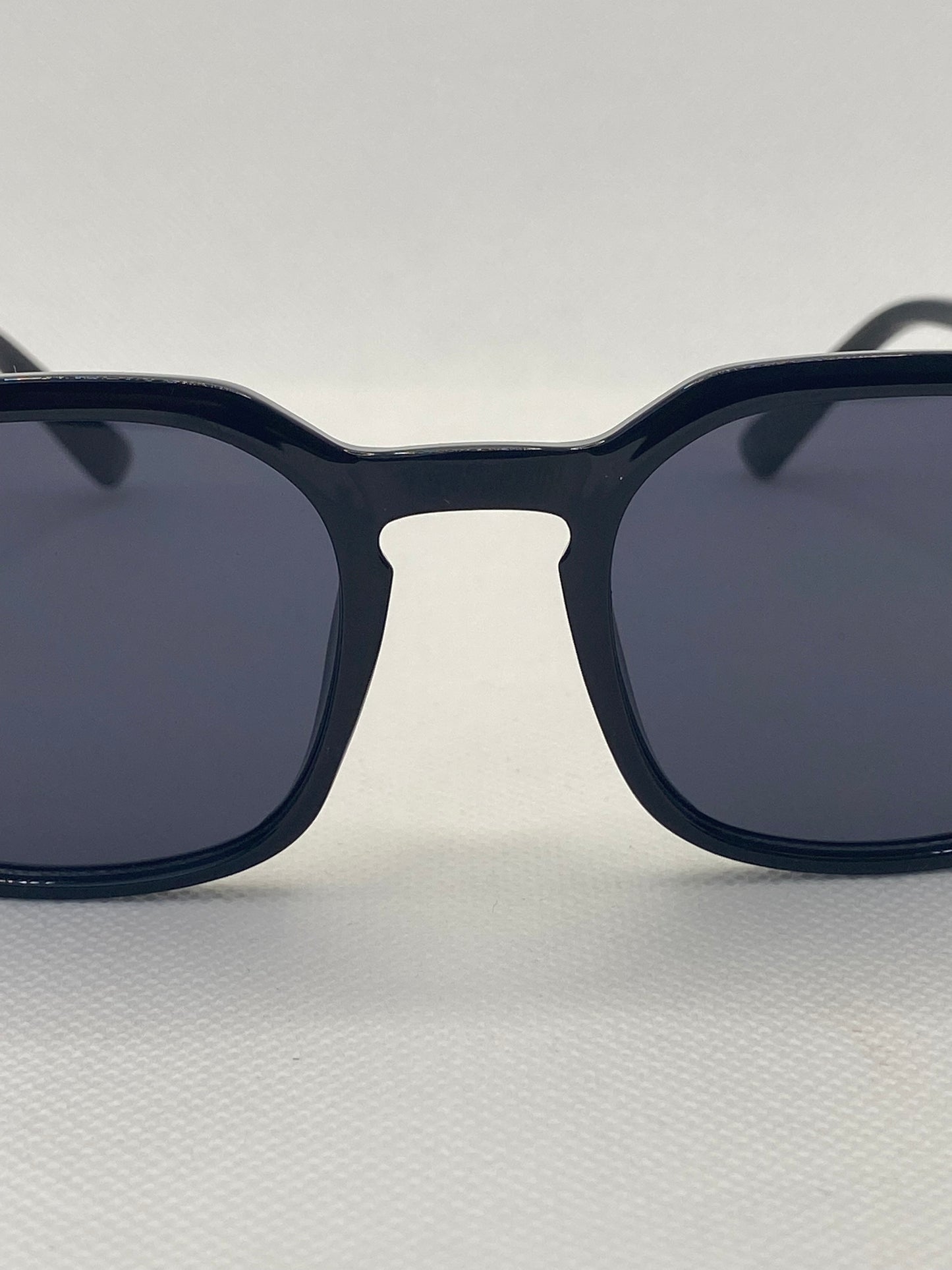 ClassicSophisti Shades