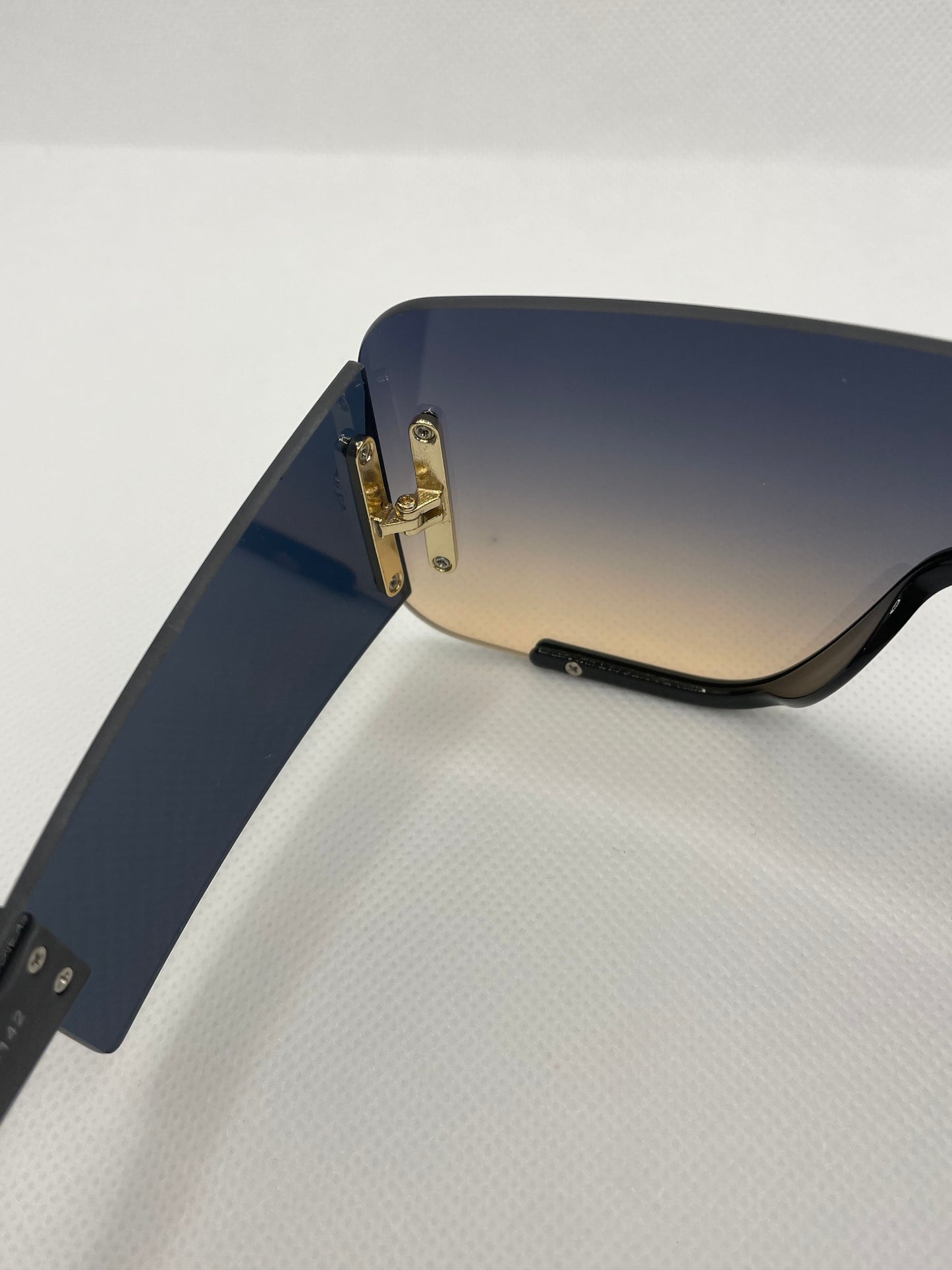 ElegantShield Shades