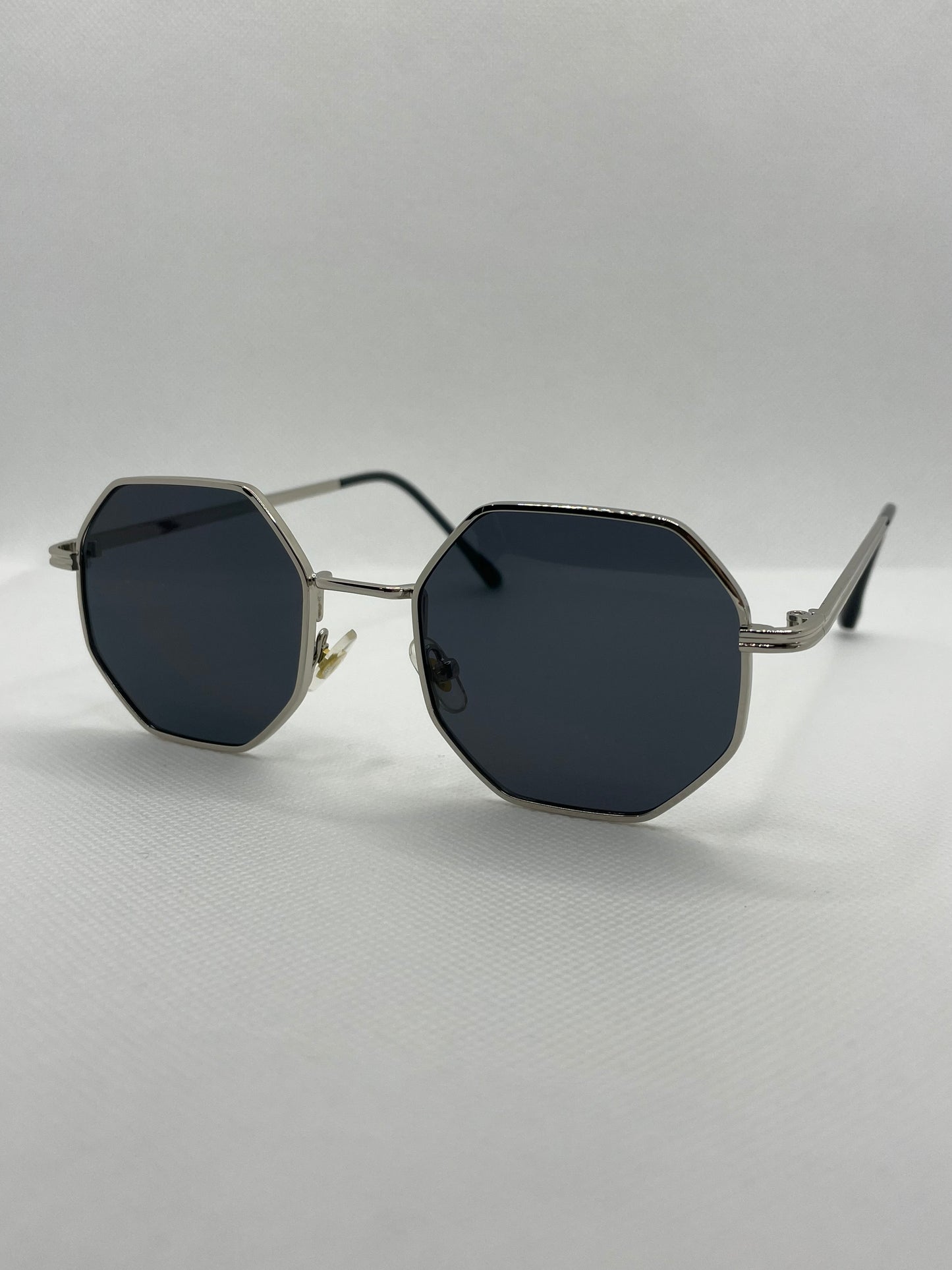 Moderno Hex Shades