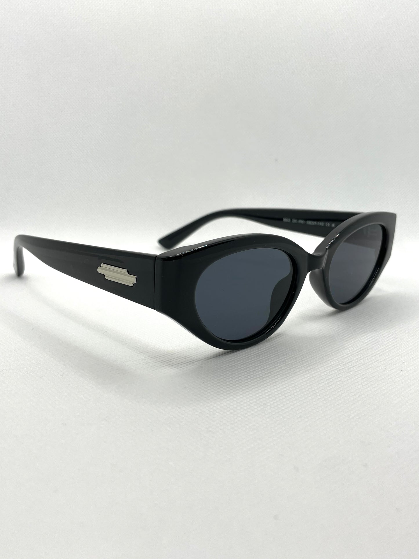 Fashionista Flicker Shades