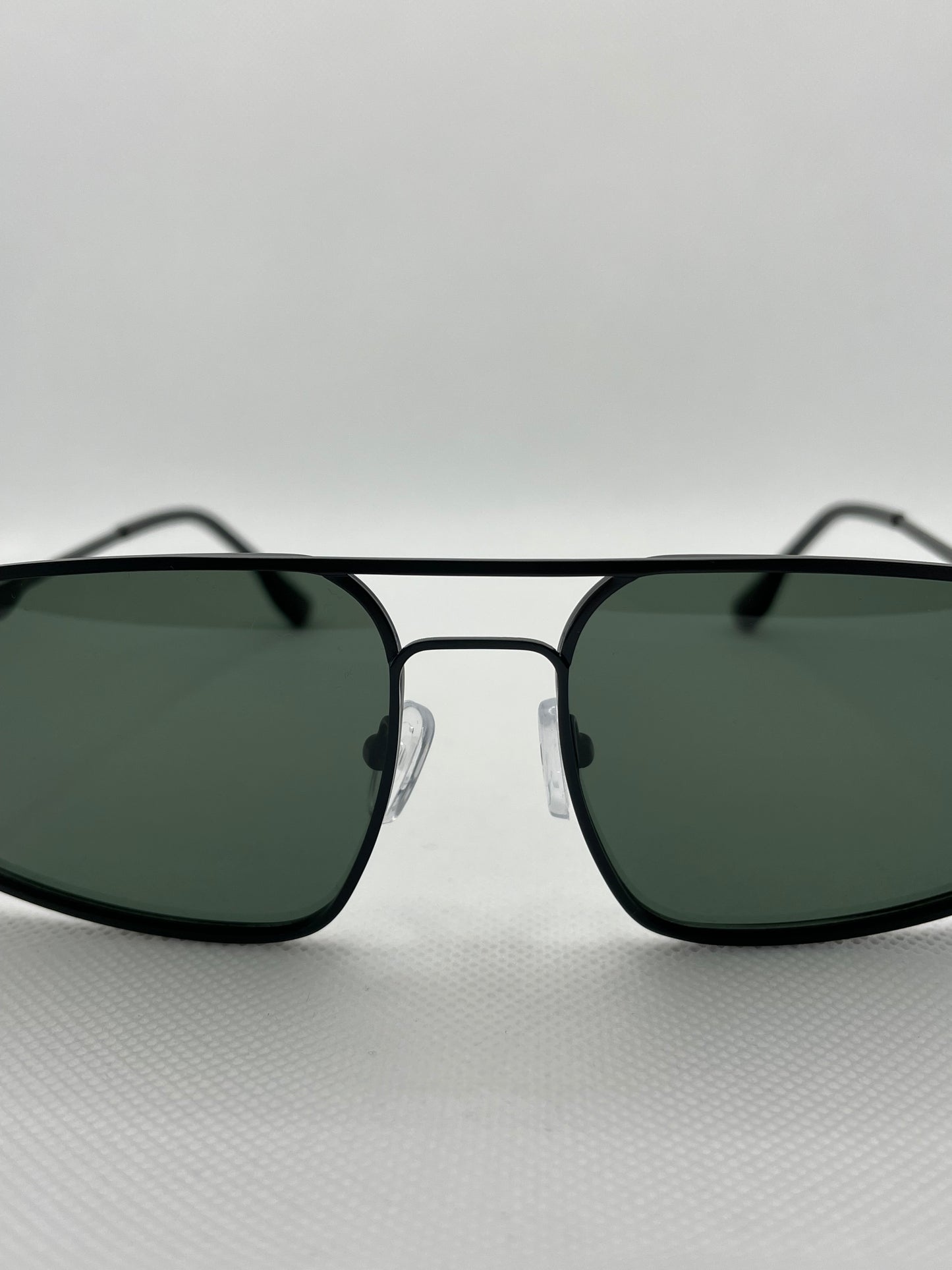 MetroEdge Shades