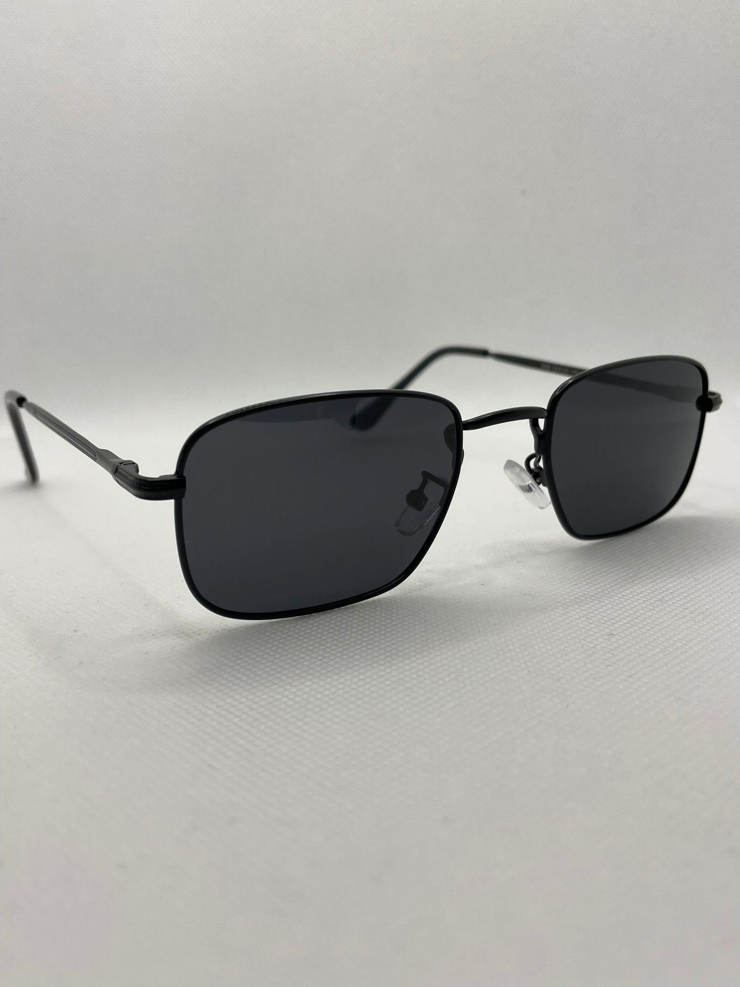 Elegant Edge Shades