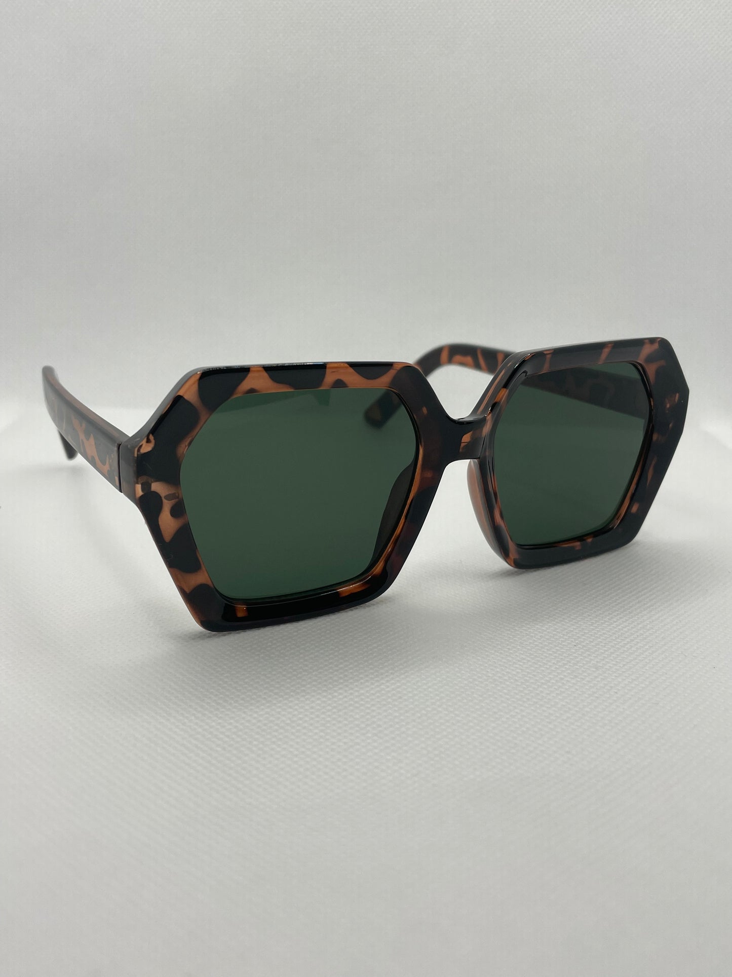 Hexa frames